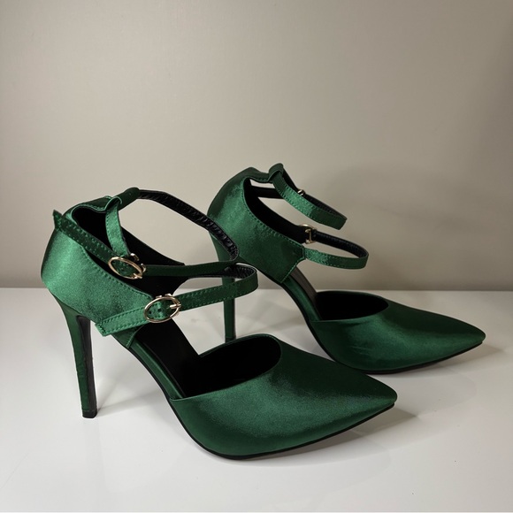 Emerald Satin Double Strap Pointed Toe High Heel Pumps - Picture 2 of 5
